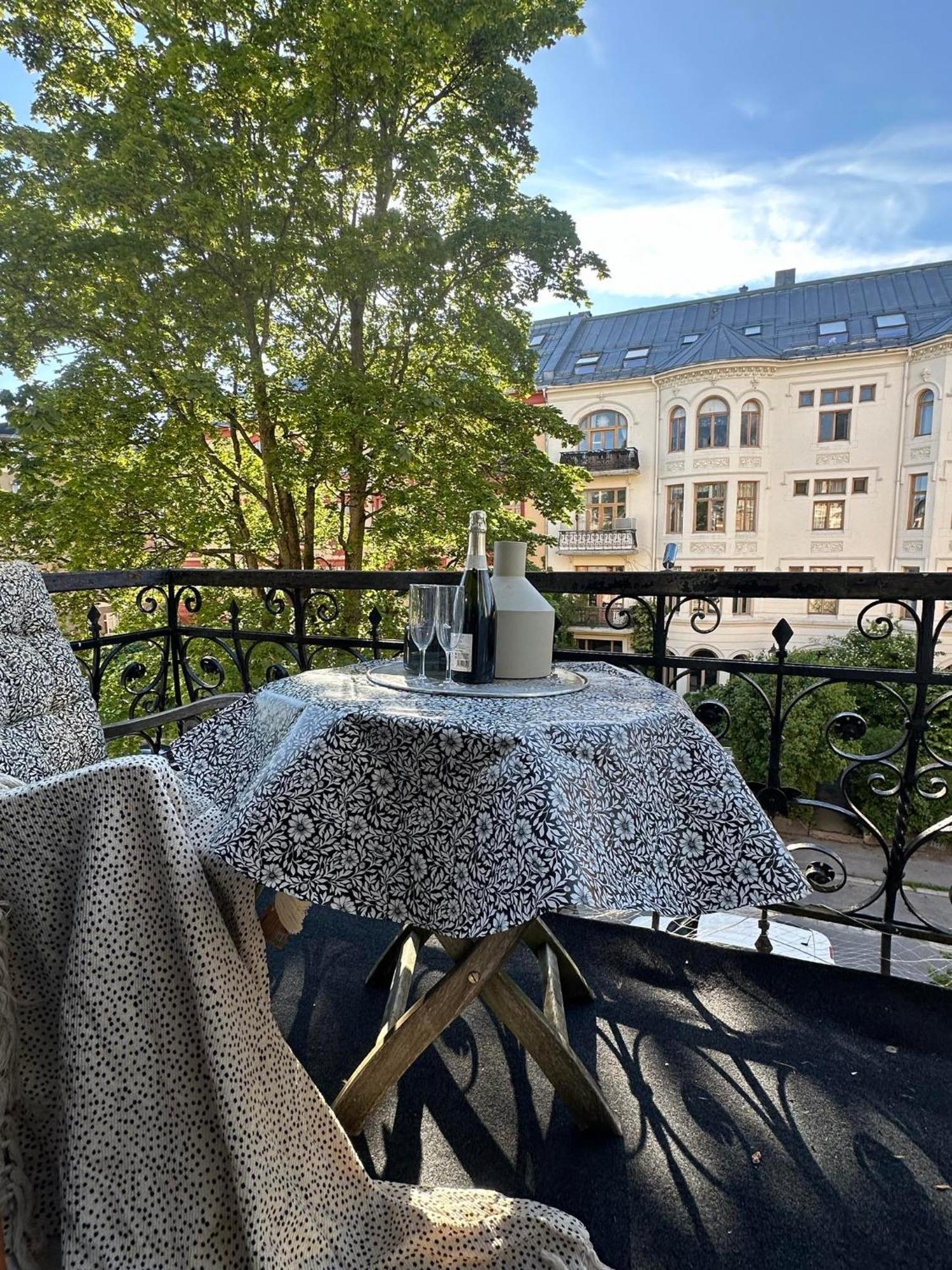 Klassisk Leilighet Med 4 Soverom I Oscarsgate Apartamento